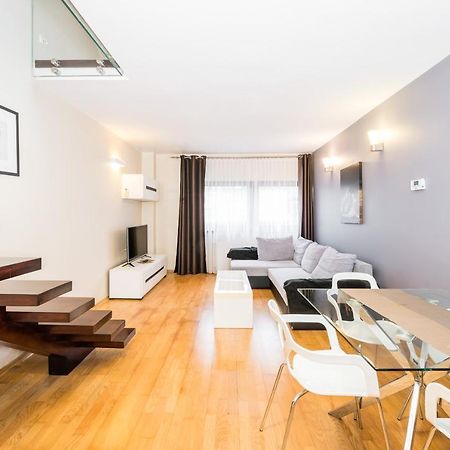 Radziwillowska Old Town Deluxe Apartment Wawelofts Kraków Exteriör bild