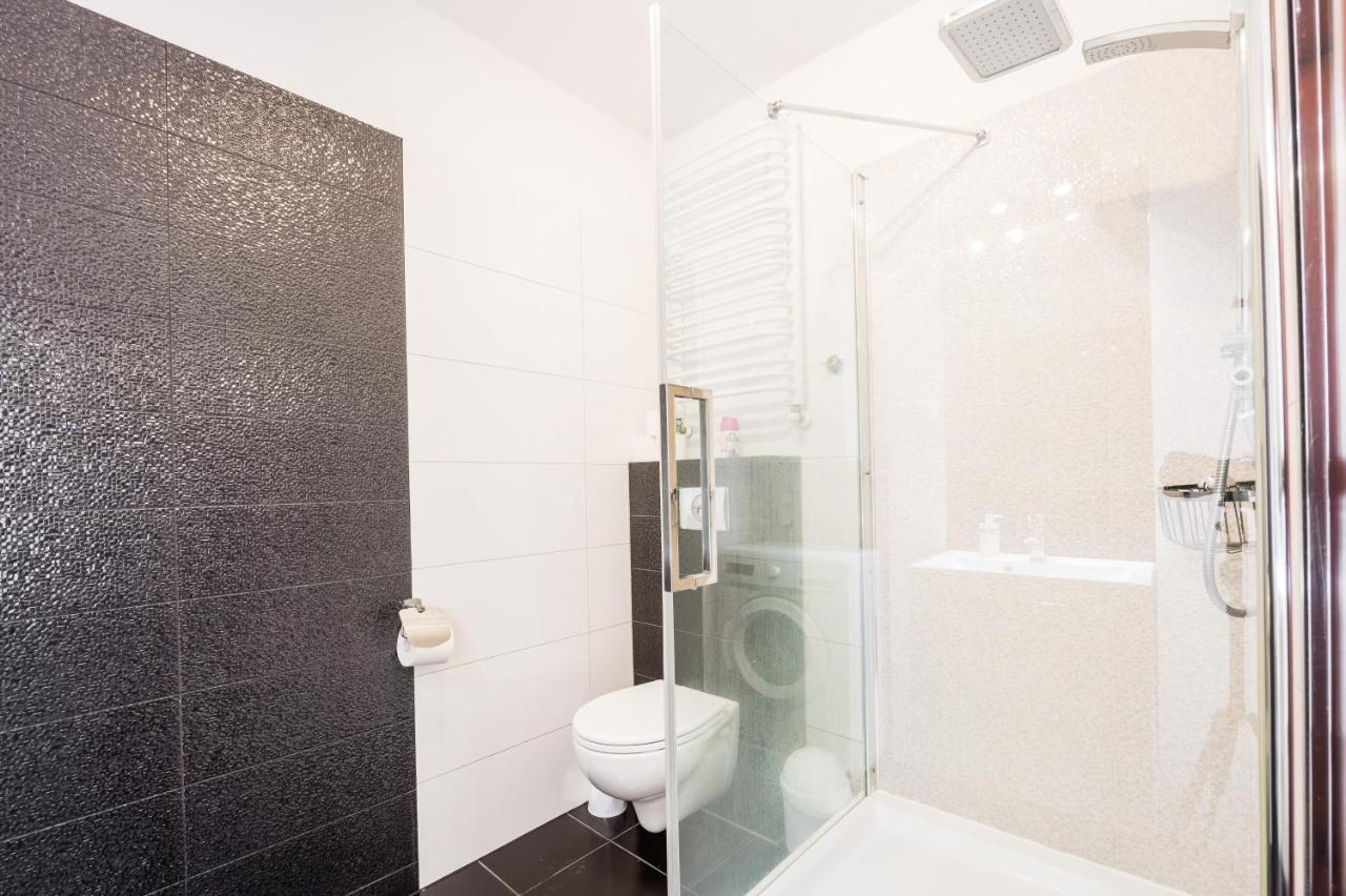 Radziwillowska Old Town Deluxe Apartment Wawelofts Kraków Exteriör bild